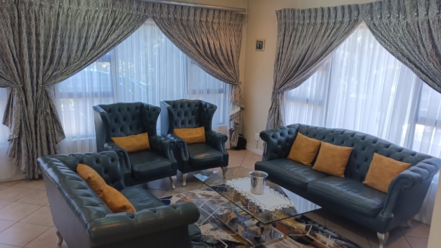 3 Bedroom Property for Sale in Beacon Bay Eastern Cape